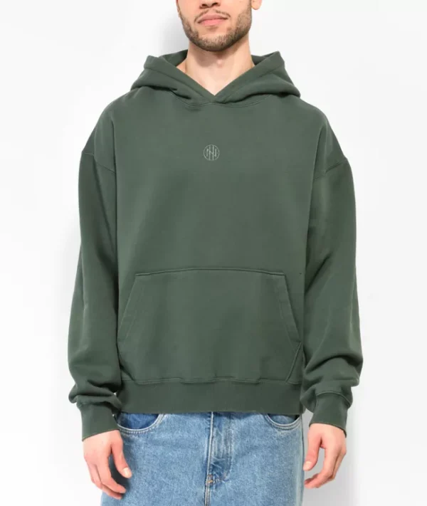 PULLOVER HOODIE