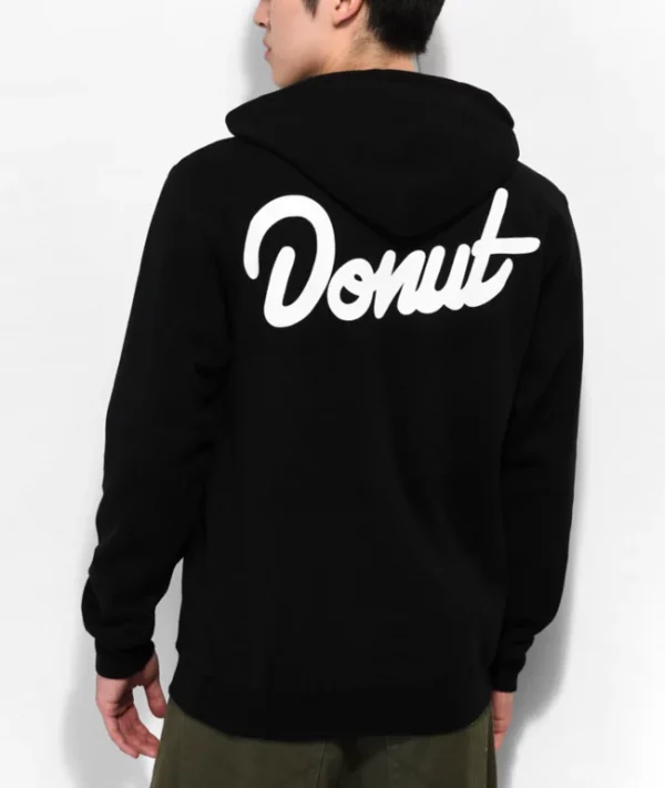 PULLOVER HOODIE